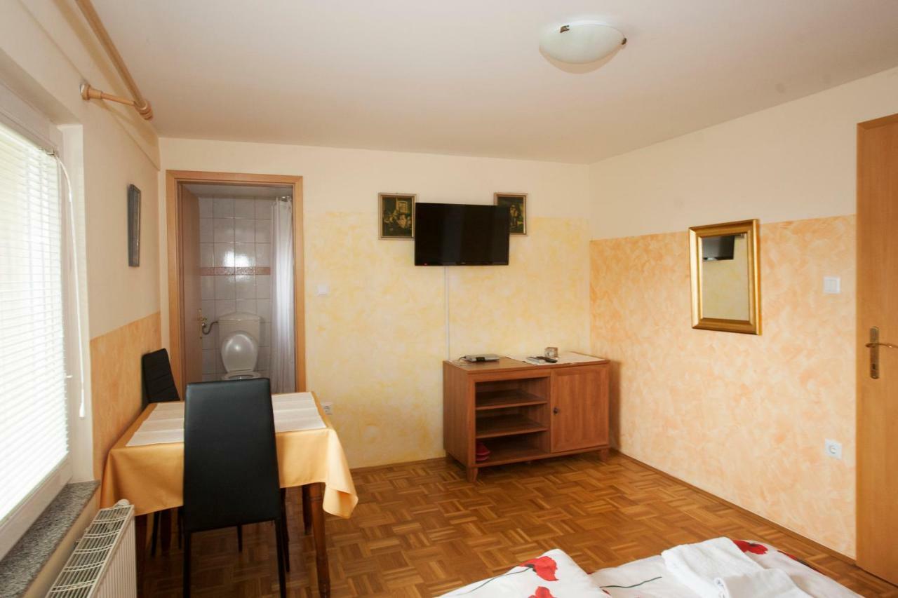 Guest House Celan Spodnja Hajdina Exterior photo